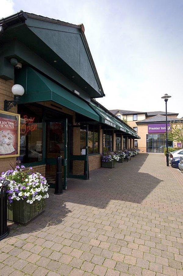 Premier Inn Bristol Filton Exterior photo